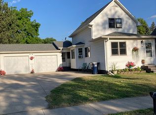 1119 Park Ave, Morris, MN 56267