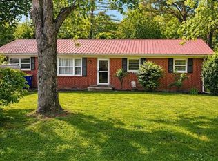 451 N 3rd St, Lewisburg, KY 42256
