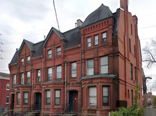 534 E Washington Ave #1, Bridgeport, CT 06608