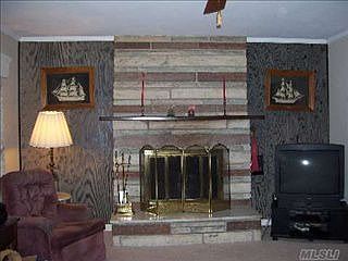 1st image of 135 Washington Ave