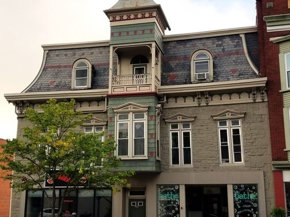 22-26 W Main St APT 6A