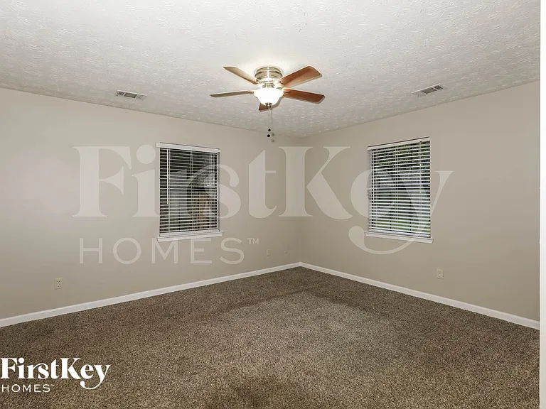 1207 Iron Gate Blvd — Photo 11