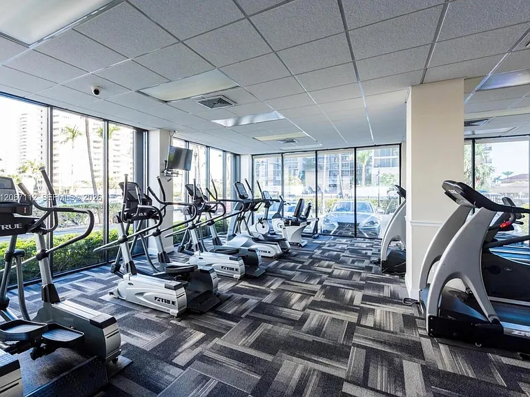 2049 S Ocean Dr #806 — Photo 15
