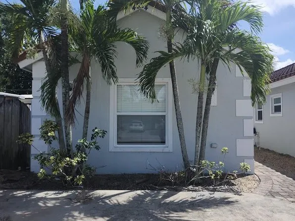 4824 Cambridge St, Lake Worth, FL 33463