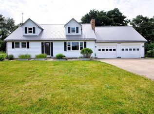 65565 Maple Rd, Lakeville, IN 46536