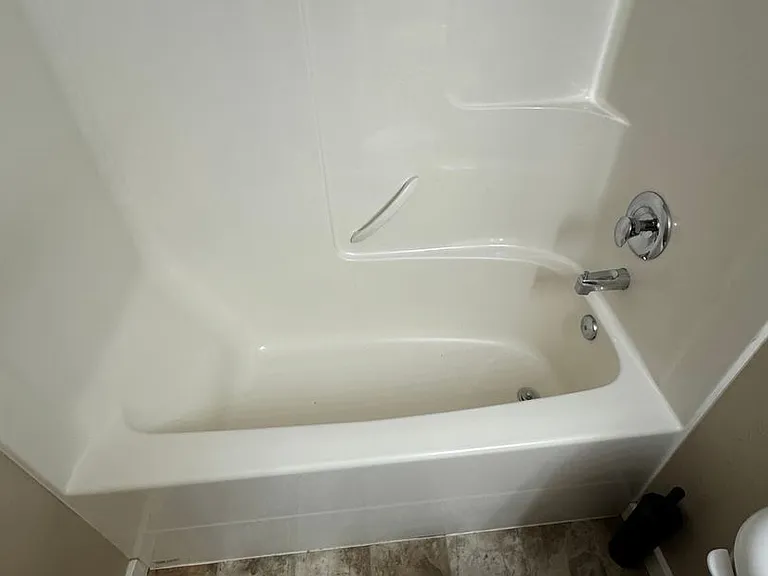735 Trinity St NE — Photo 13