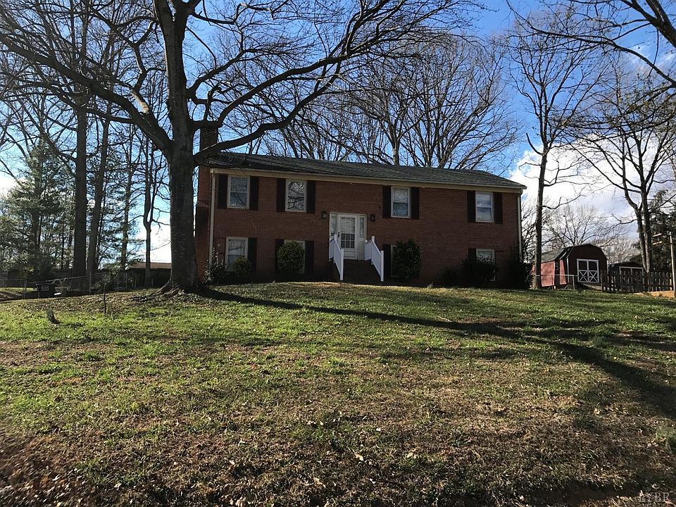 1st image of 269 Deerfield Ln