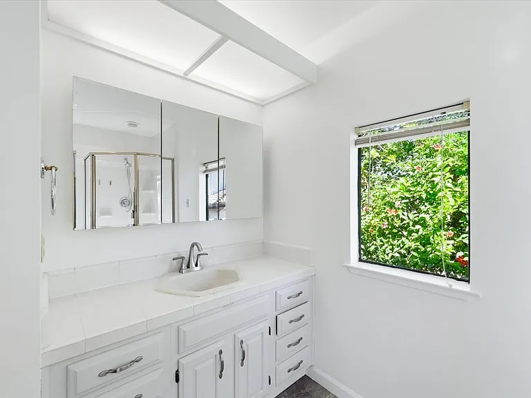 264 W California Ave #C — Photo 12