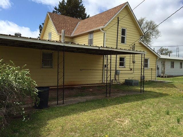 2nd image of 406 E 10th St