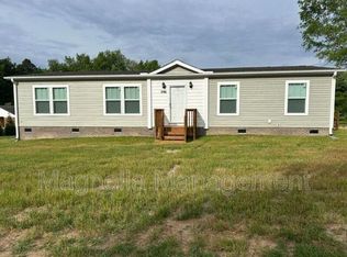 3200 Bobbitt Rd, Kittrell, NC 27544
