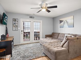 160 Tara Rd #901, Lake Ozark, MO 65049
