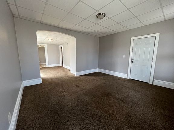 4th image of 526 4th St #1