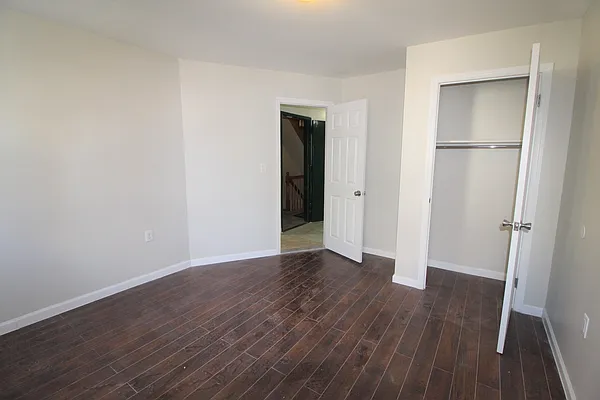 Rented by Compass | media 14