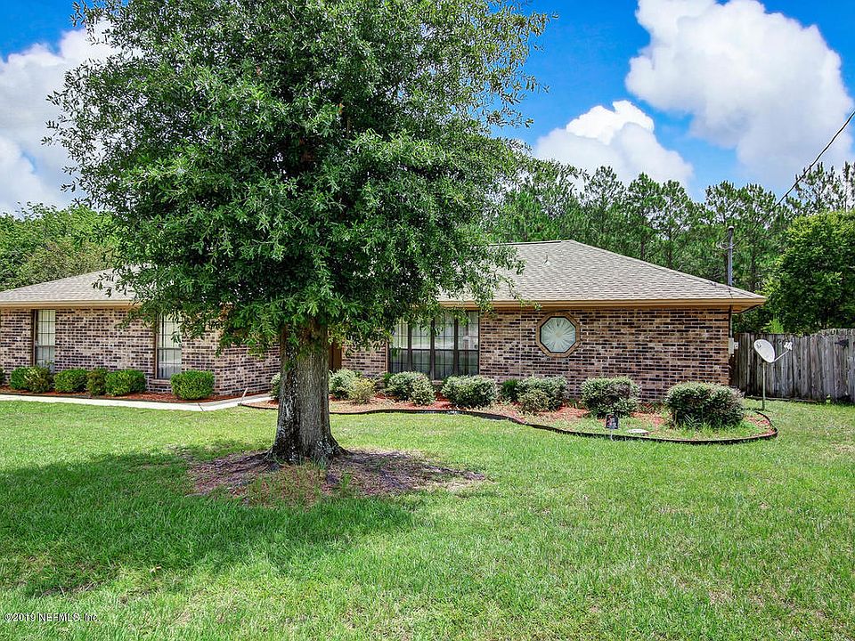 1st image of 685 Camp Milton Ln