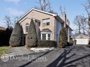 23 La Marcus Ave, Glen Cove, NY 11542