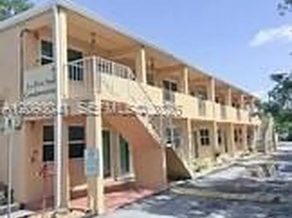 3251 SW 44th St, Fort Lauderdale, FL