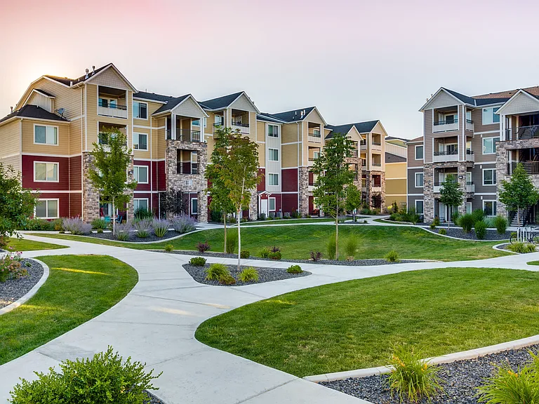 The Regency at River Valley — Photo 37