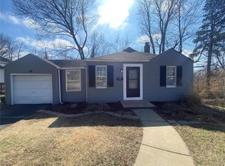 918 Disco Dr, Saint Louis, MO 63135