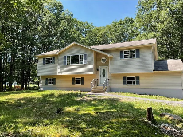 245 Upper Ridge Dr, Effort, PA 18330