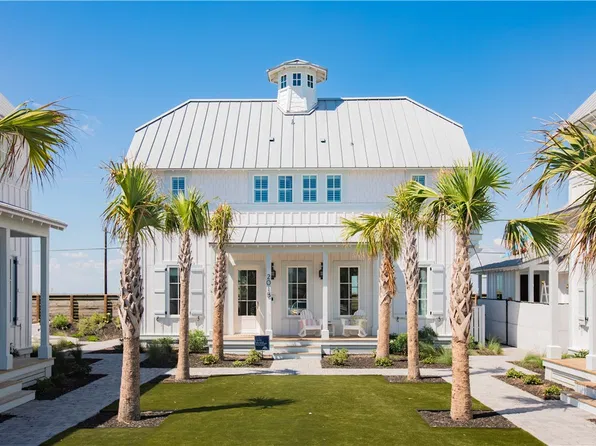 201 Laughing Gull Ln #B, Port Aransas, TX 78373