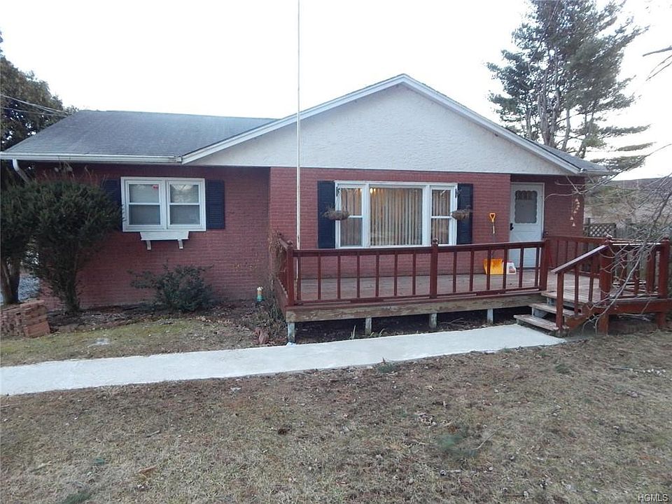 1st image of 4 Jodphur Ln