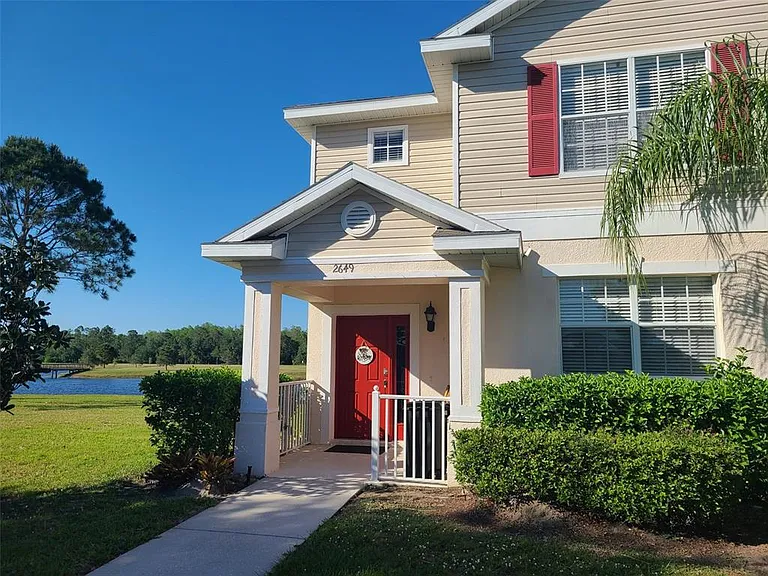 Old Kent Cir — Photo 1