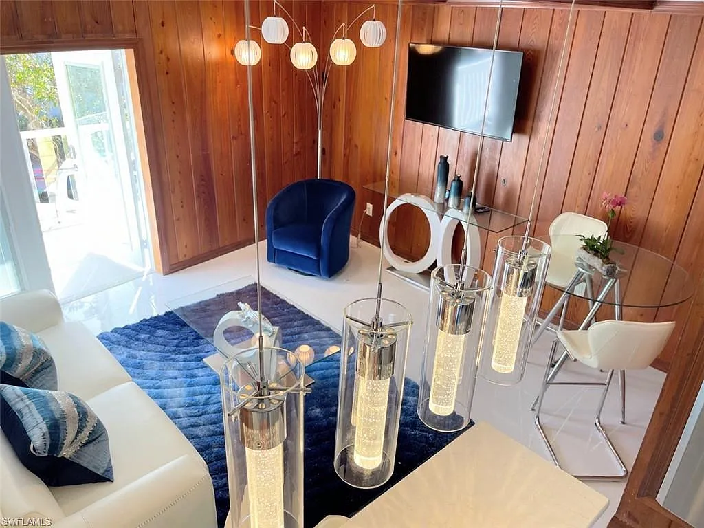 1 bed, 1.0 bath, 600 sqft, $4,000 — Photo 2
