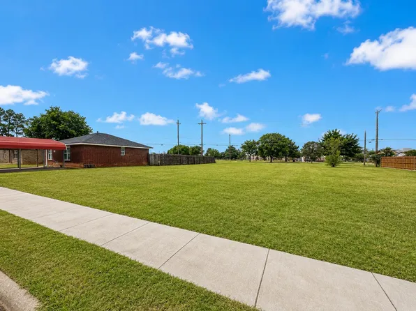 1326 E 25th St, Lubbock, TX 79404