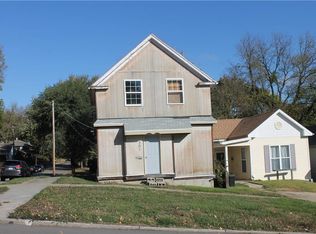 301 E Highland Ave, Saint Joseph, MO 64505