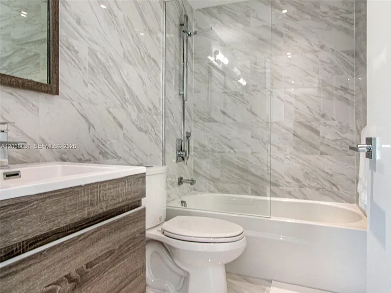 9220 Biscayne Blvd #3 — Photo 8