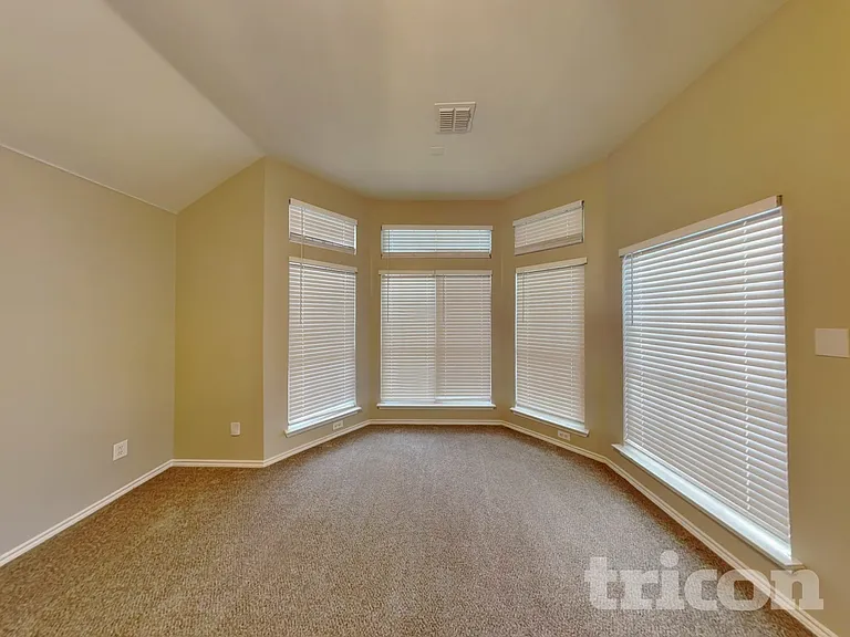5337 Warm Springs Trl — Photo 7