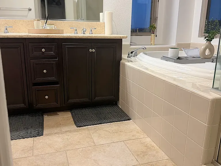 67 Vantis Dr — Photo 16