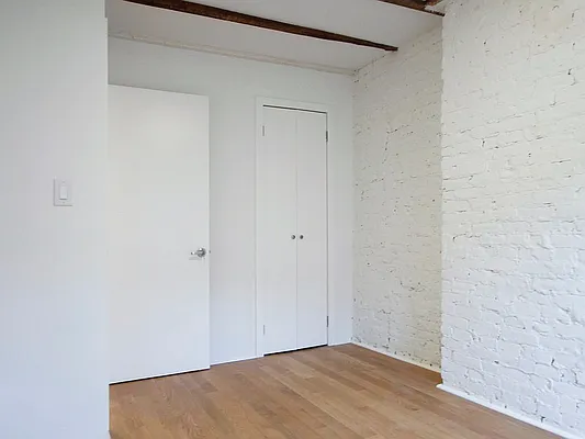 Rented by Corcoran | media 31