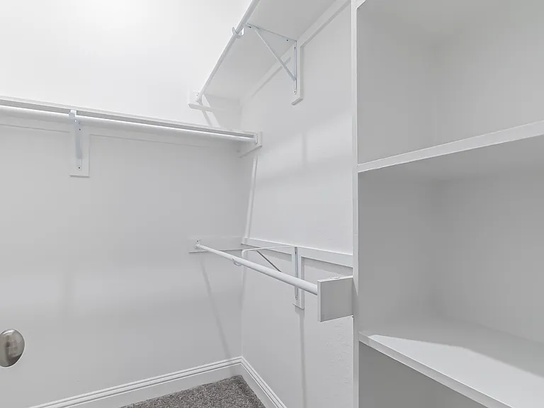 422 Oleander Dr — Photo 21