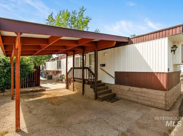 915 S Curtis Rd Trailer 68, Boise, ID 83705