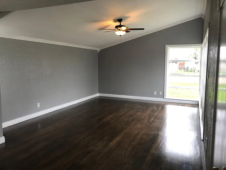 1518 Cambridge Dr — Photo 20