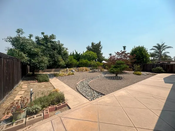 4458 Old River St, Oceanside, CA 92057