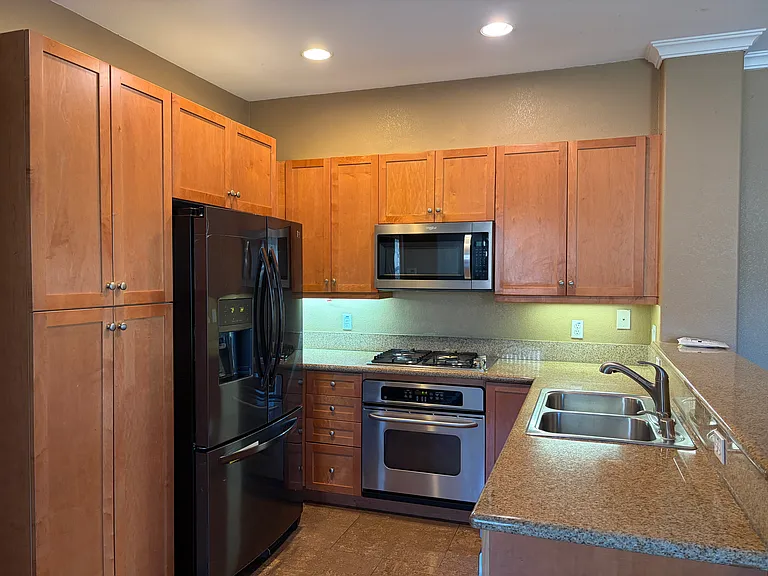 12745 Savannah Creek Dr #285 — Photo 4
