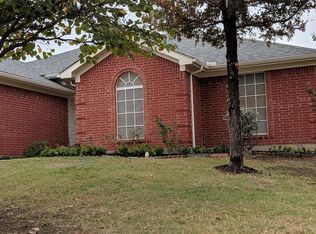 7914 Rattlers Ct, Arlington, TX 76002