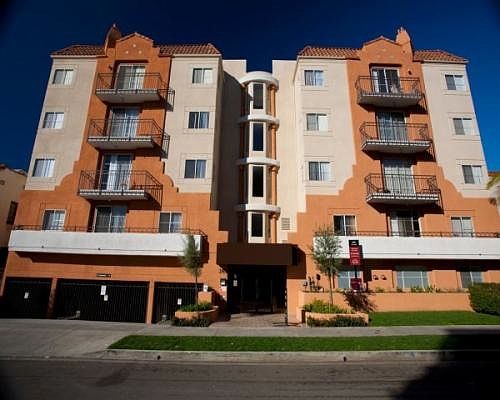 5th image of 345 S Cloverdale Ave APT 302