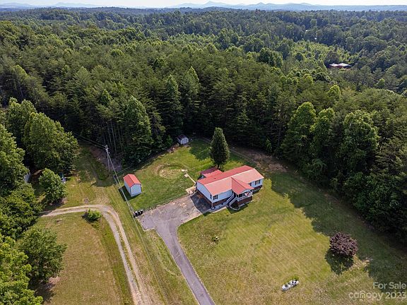 5th image of 2265 Hartland Forest Dr