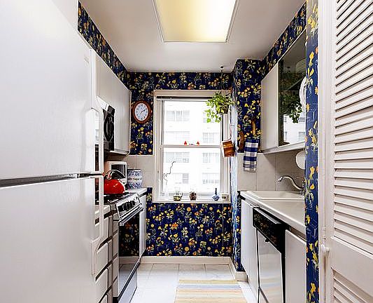 4th image of 100 W 57th St APT 12H