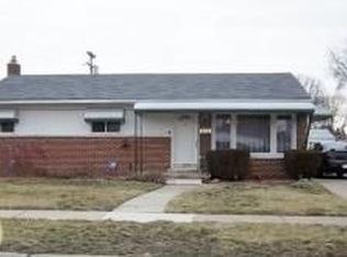 16771 Bell Ave, Eastpointe, MI 48021