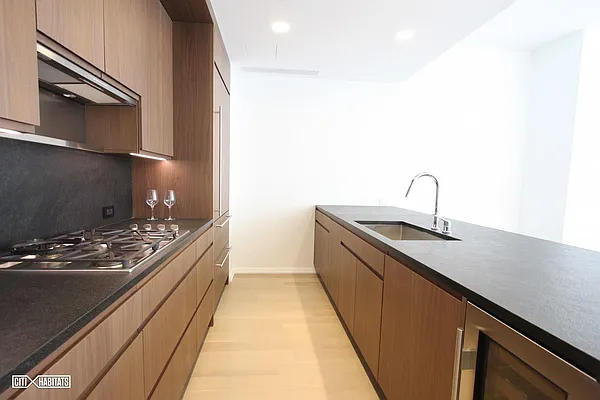 Rented by Citi Habitats | media 18