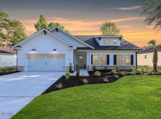 1075 River Dr SW, Calabash, NC 28467