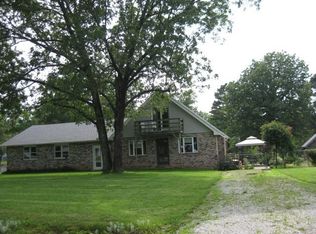 8083 Indiana Rd, Houston, MO 65483