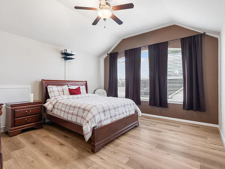 11 Pintuck Pl — Photo 29