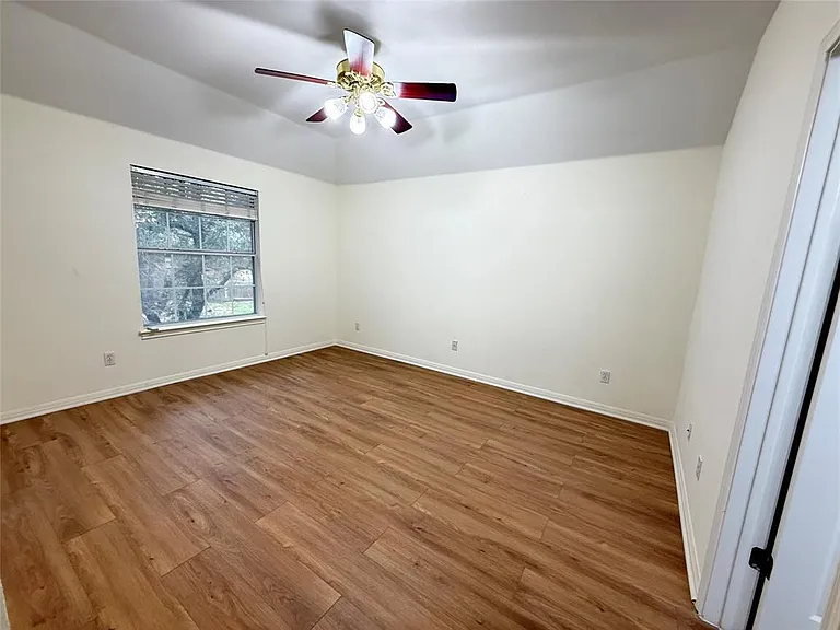 15220 Calaveras Dr — Photo 34