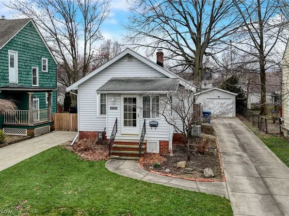 20763 Woodstock Ave, Fairview Park, OH 44126