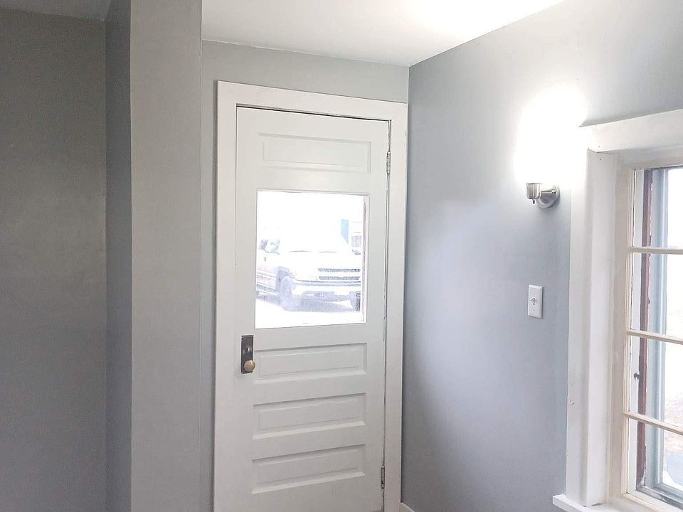 1st image of 329 N Collinwood Ave
